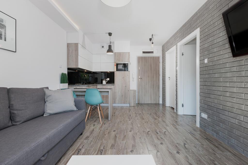 דז'יבנובק Apartament Szczesliwa Dziewiatka מראה חיצוני תמונה